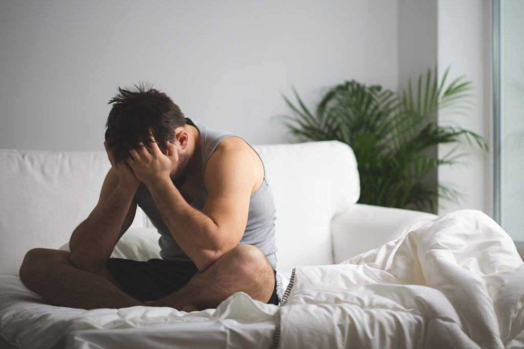 Pessoas com problemas de saúde mental são mais propensas a sofrer de distúrbios do sono e, com isso, ter uma piora da sua saúde física